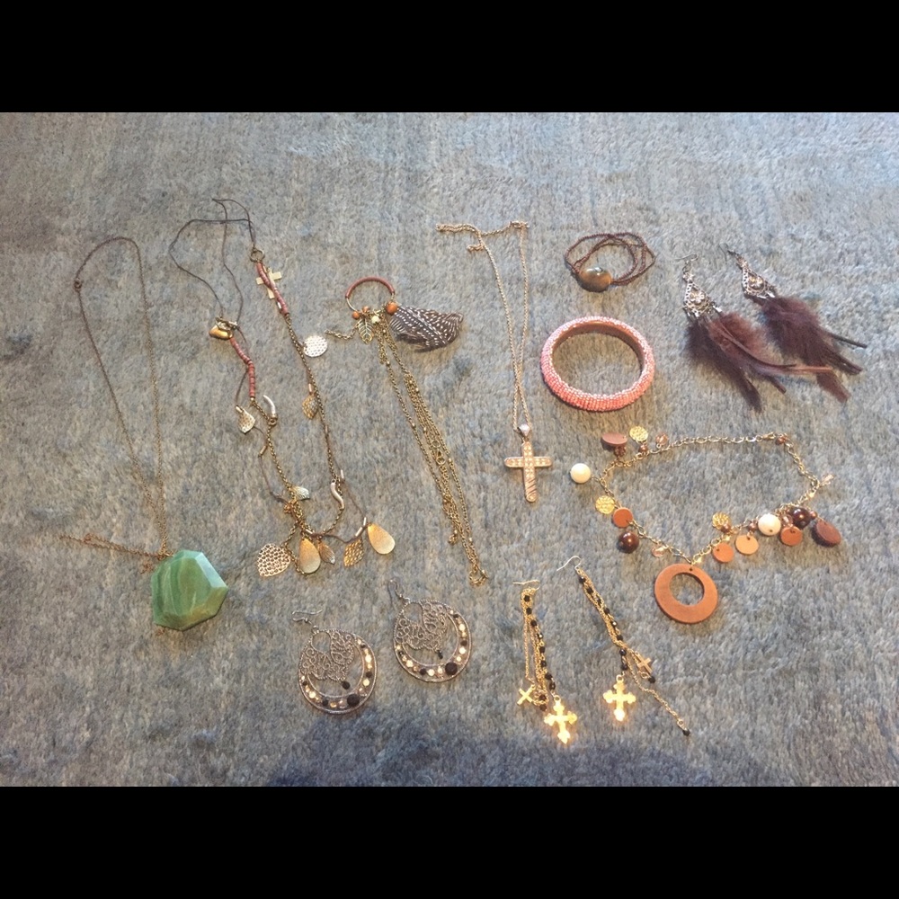 Women’s jewelry